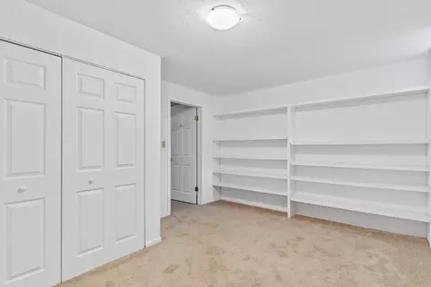 Bedroom - 2747 E Rocklyn Rd, Springfield, MO 65804 photo 9 of 10
