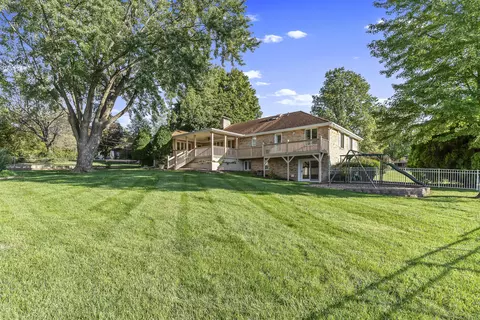 Exterior - 2747 E Rocklyn Rd, Springfield, MO 65804 photo 13 of 21