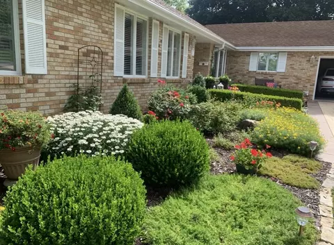 Exterior - 2747 E Rocklyn Rd, Springfield, MO 65804 photo 18 of 21