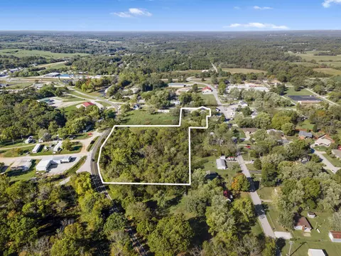 200 Highlandville Rd, Highlandville, MO 65669