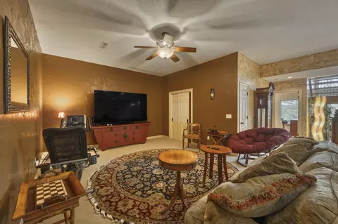 Living - 4851 S Landon Ct, Springfield, MO 65810 photo 11 of 11