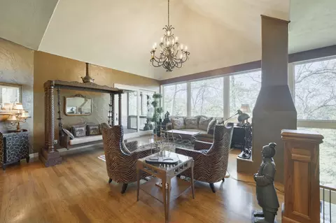 Living - 4851 S Landon Ct, Springfield, MO 65810 photo 7 of 11