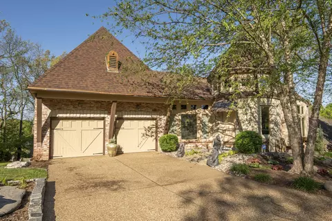 Exterior - 4851 S Landon Ct, Springfield, MO 65810 photo 4 of 17