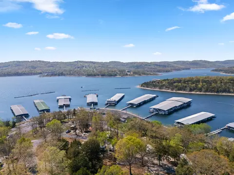View/Area - 982 Indian Point Rd #230, Branson, MO 65616 photo 3 of 4