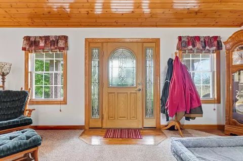 Entry Way - 1229 E 425th Rd, Bolivar, MO 65613 photo 1 of 3