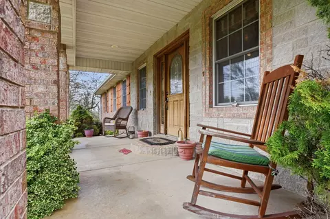 Exterior - 1229 E 425th Rd, Bolivar, MO 65613 photo 6 of 7