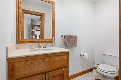 Bath - 1229 E 425th Rd, Bolivar, MO 65613 photo 6 of 6