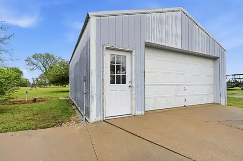 Other - 1229 E 425th Rd, Bolivar, MO 65613 photo 3 of 17