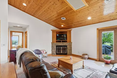 Living - 1229 E 425th Rd, Bolivar, MO 65613 photo 2 of 3