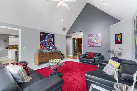 Living - 3550 W Morningside Pl, Springfield, MO 65807 photo 3 of 3