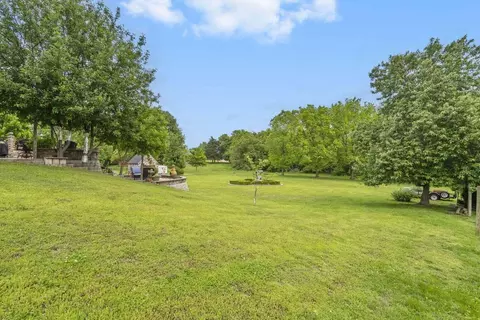 Exterior - 3550 W Morningside Pl, Springfield, MO 65807 photo 10 of 14