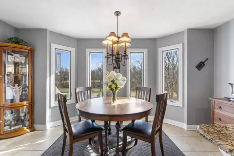 Dining - 3550 W Morningside Pl, Springfield, MO 65807 photo 2 of 2