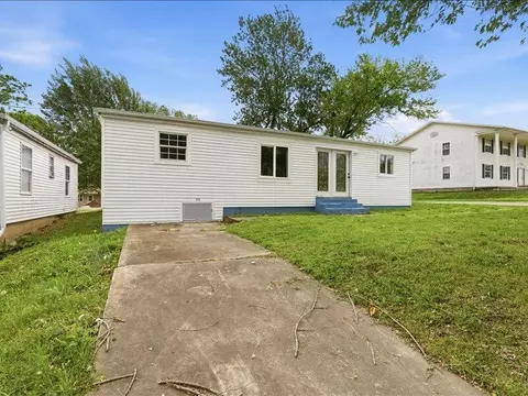 Exterior - 1209 N Central Ave, Monett, MO 65708 photo 4 of 4