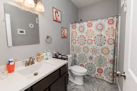 Bath - 2205 W Drake St, Springfield, MO 65810 photo 4 of 4