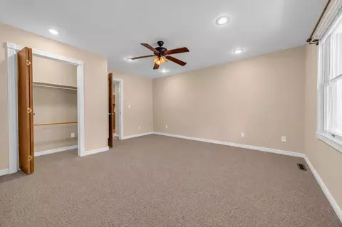 Bedroom - 3605 E Delmar St, Springfield, MO 65809 photo 1 of 8