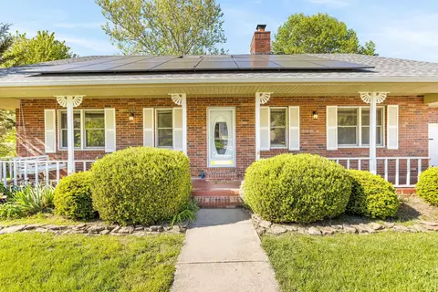 Exterior - 3605 E Delmar St, Springfield, MO 65809 photo 2 of 6