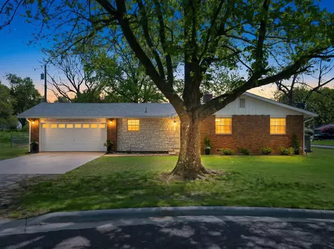 1309 N Central Ave, Monett, MO 65708