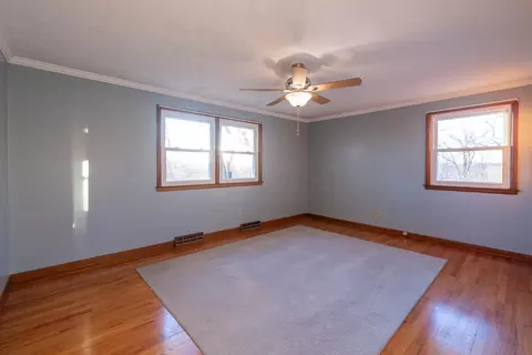 Bedroom - 6396 E Skyline Dr, Springfield, MO 65809 photo 8 of 10