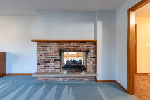 Living - 6396 E Skyline Dr, Springfield, MO 65809 photo 2 of 9