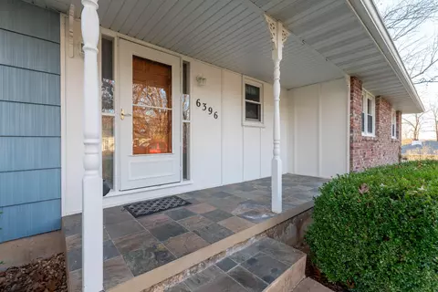 Exterior - 6396 E Skyline Dr, Springfield, MO 65809 photo 4 of 24