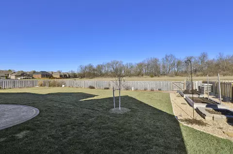 Exterior - 4749 E Rutherford St, Springfield, MO 65802 photo 12 of 17