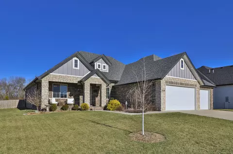 Exterior - 4749 E Rutherford St, Springfield, MO 65802 photo 2 of 17