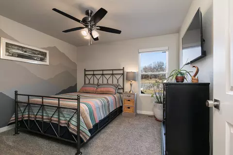 Bedroom - 4749 E Rutherford St, Springfield, MO 65802 photo 6 of 8
