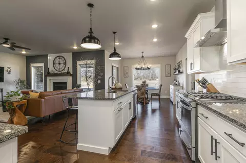 Kitchen - 4749 E Rutherford St, Springfield, MO 65802 photo 4 of 5