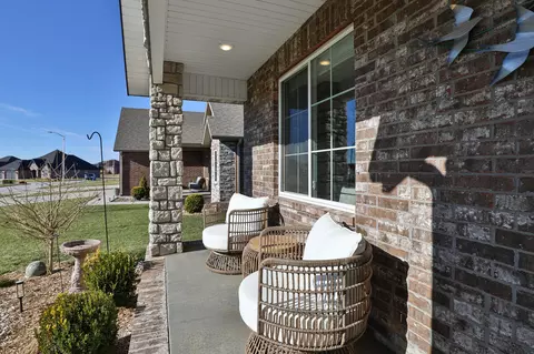 Exterior - 4749 E Rutherford St, Springfield, MO 65802 photo 5 of 17
