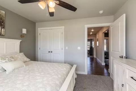 Bedroom - 4749 E Rutherford St, Springfield, MO 65802 photo 5 of 8