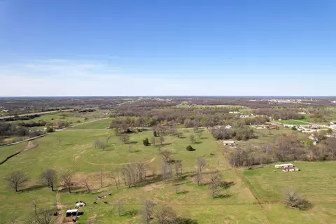 00 Palm Rd #03, Neosho, MO 64850