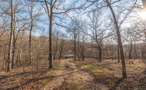 83 Minx Valley Dr, Roach, MO 65787 photo 27