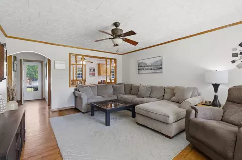 Living - 1009 13th St, Monett, MO 65708 photo 1 of 4