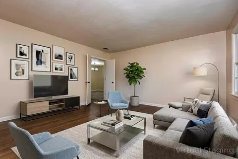 Living - 1846 S Nettleton Ave, Springfield, MO 65807 photo 1 of 6