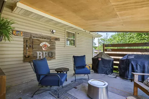 Exterior - 702 S Main St, Willard, MO 65781 photo 6 of 10