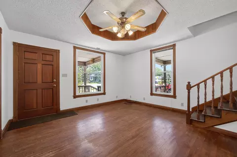 Living - 537 W Talmage St, Springfield, MO 65803 photo 3 of 4