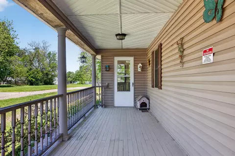 Exterior - 537 W Talmage St, Springfield, MO 65803 photo 6 of 17