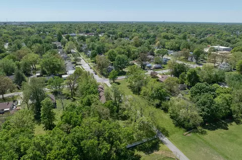 View/Area - 537 W Talmage St, Springfield, MO 65803 photo 6 of 8