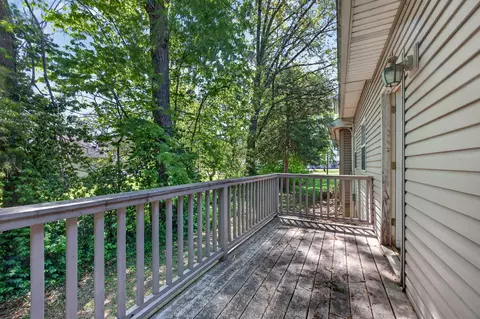 Exterior - 537 W Talmage St, Springfield, MO 65803 photo 7 of 17