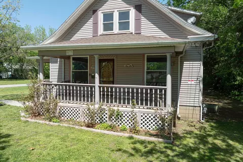 Exterior - 537 W Talmage St, Springfield, MO 65803 photo 2 of 17
