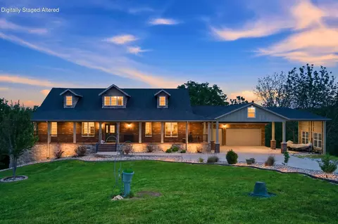 Exterior - 358 Spring View Pl, Reeds Spring, MO 65737 photo 2 of 23