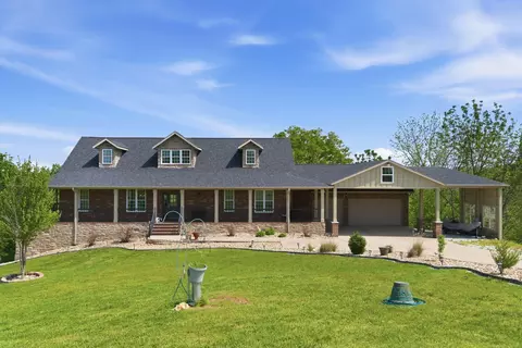 Exterior - 358 Spring View Pl, Reeds Spring, MO 65737 photo 5 of 23