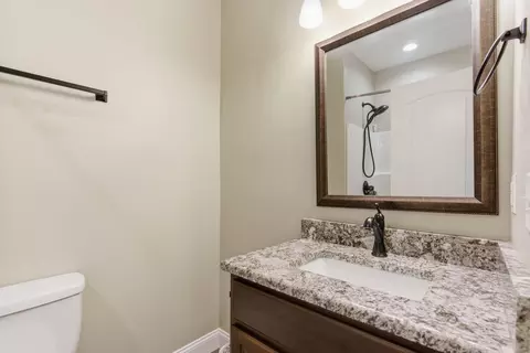 Bath - 358 Spring View Pl, Reeds Spring, MO 65737 photo 10 of 10