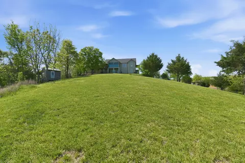 Exterior - 358 Spring View Pl, Reeds Spring, MO 65737 photo 20 of 23