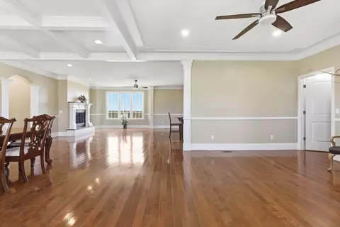 Living - 358 Spring View Pl, Reeds Spring, MO 65737 photo 1 of 5