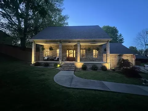 340 S Belaire St, Monett, MO 65708