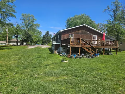 Exterior - 119 E James St, Mountain View, MO 65548 photo 5 of 10