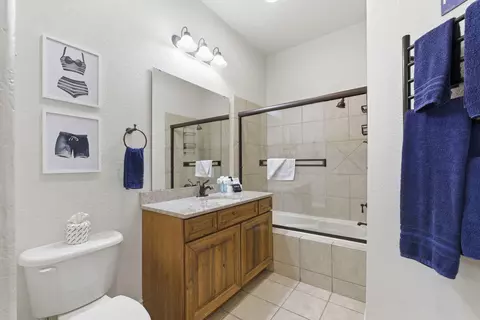 Bath - 47 Stone Cliff Cir #1, Indian Point, MO 65616 photo 3 of 4