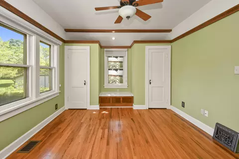 Bedroom - 1249 E Delmar St, Springfield, MO 65804 photo 3 of 5