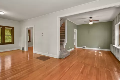 Living - 1249 E Delmar St, Springfield, MO 65804 photo 2 of 13